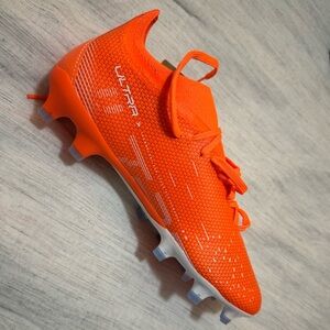 Women’s soccer Cleats